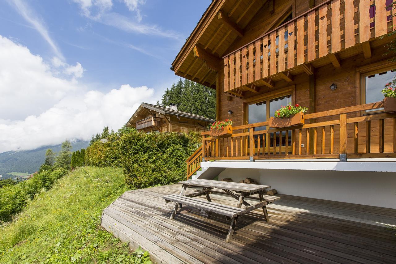 Les Chalets Du Danay Saint-Jean-de-Sixt Exteriör bild